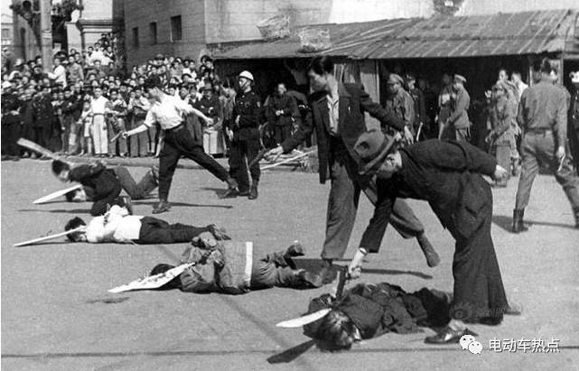 專業(yè)生產(chǎn)PVC護(hù)套、銅排、鋁排、新能源電池銅/鋁軟連接-人禾電子