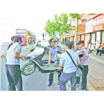 五華區(qū)城市管理針對(duì)占道經(jīng)營(yíng)電動(dòng)車重點(diǎn)難點(diǎn)問(wèn)題進(jìn)行了一次全面專項(xiàng)清除