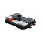 在政策和市場的雙重簇擁下，動力電池產(chǎn)業(yè)正從導(dǎo)入期向高速發(fā)展期加速過渡